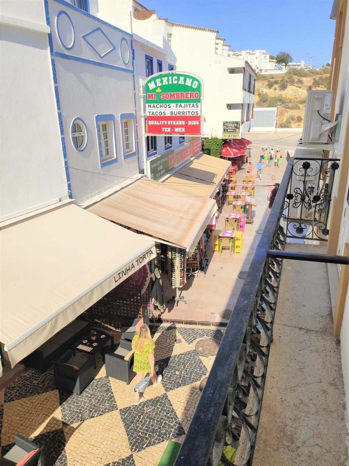 Down Town Beach House Albufeira Buitenkant foto