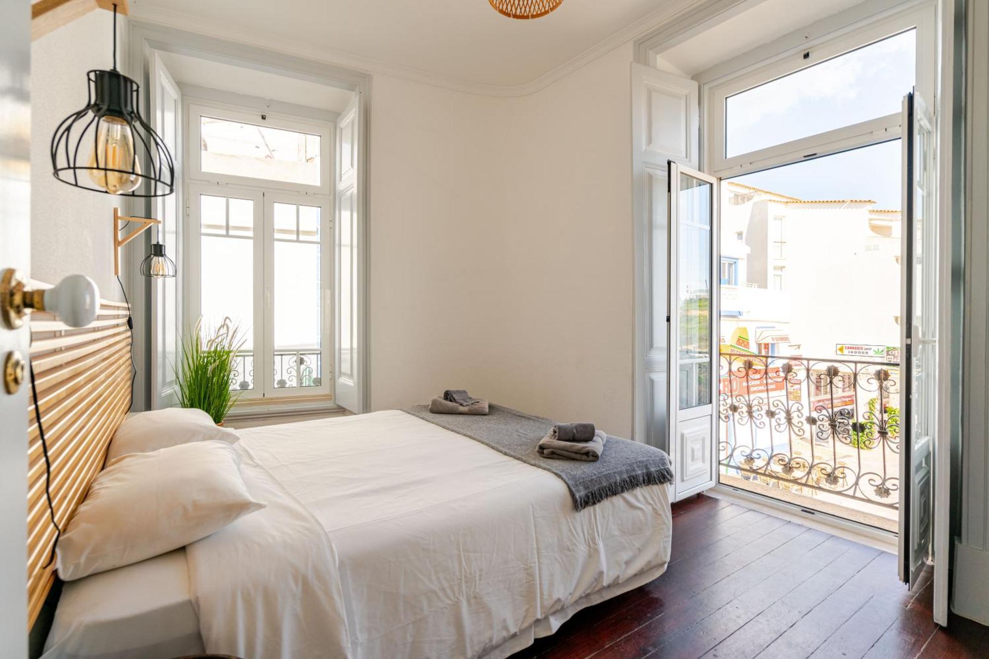 Down Town Beach House Albufeira Buitenkant foto